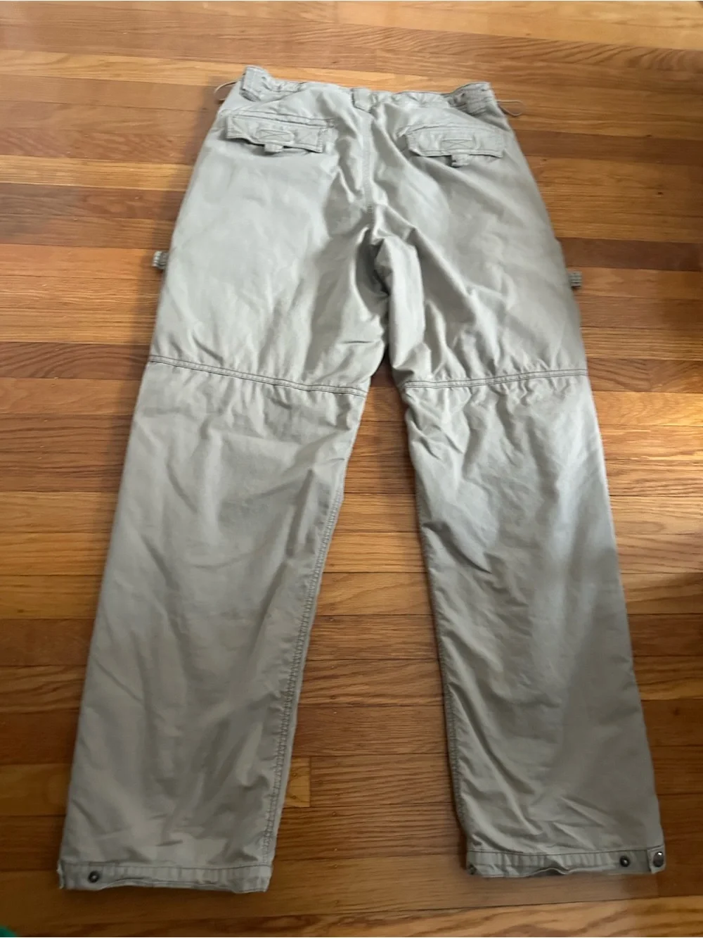 Eddie Bauer fully lined 35x34 Men's Casual Cargo Pants in Light Khaki